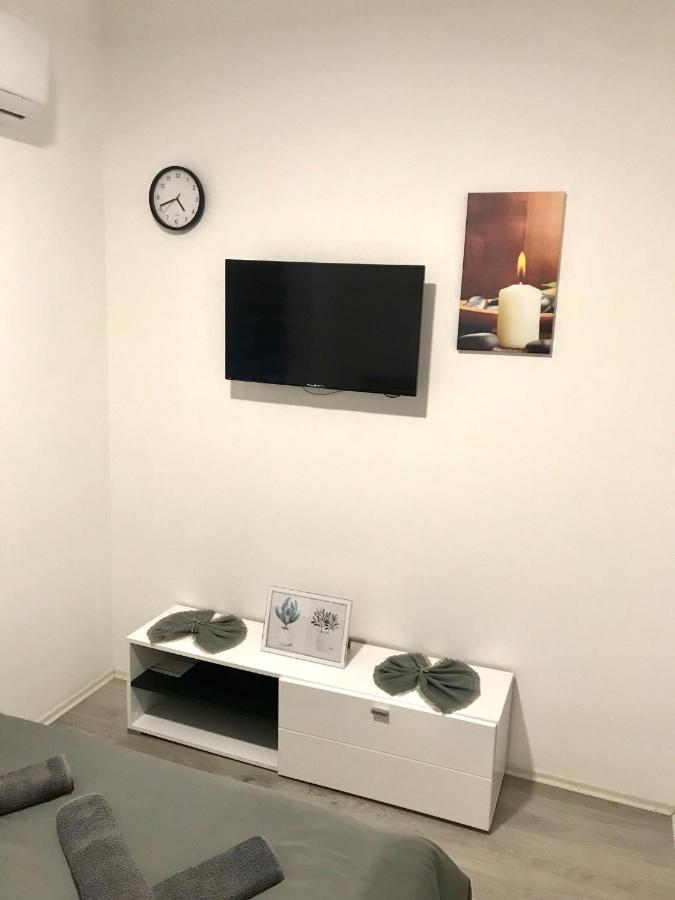 Zen Apartmani ズレニャニン エクステリア 写真