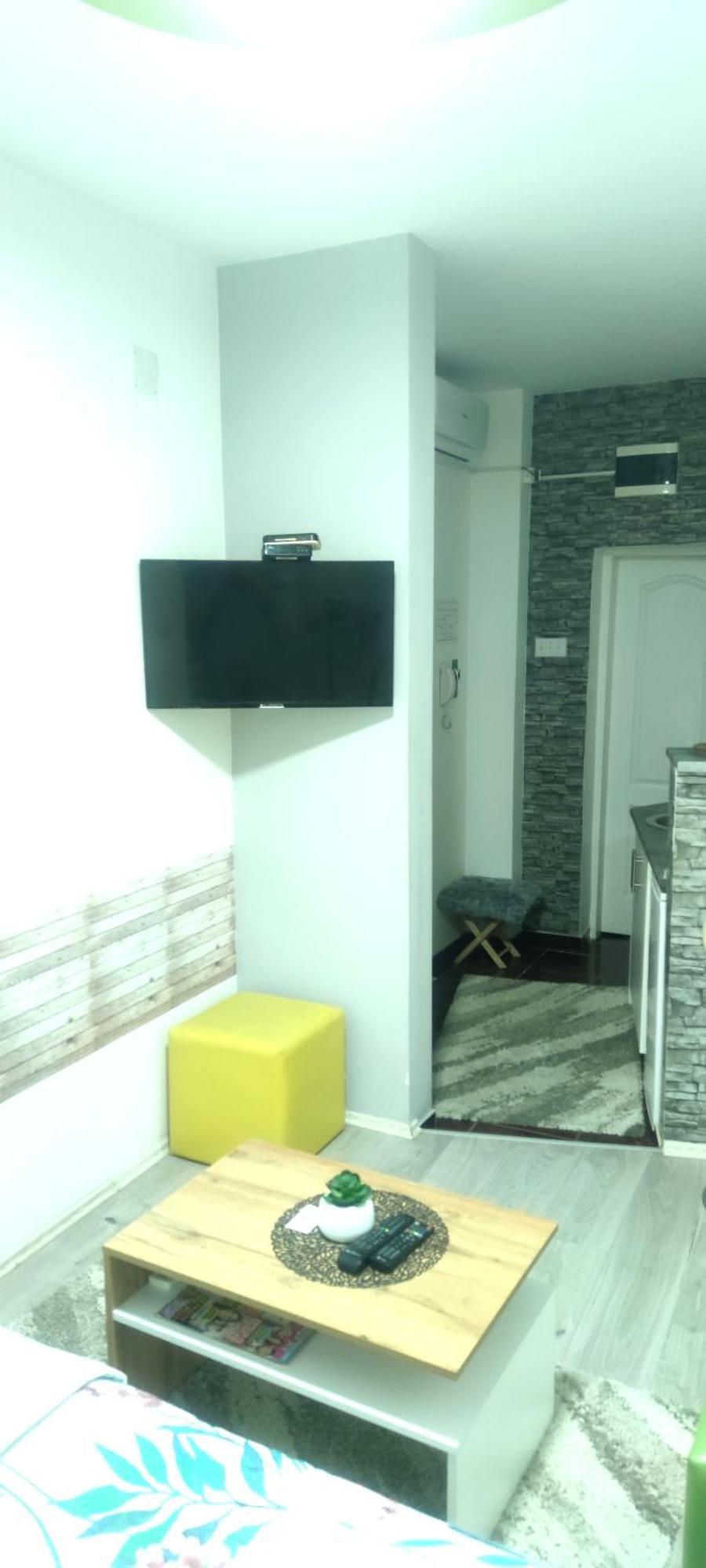 Zen Apartmani ズレニャニン エクステリア 写真
