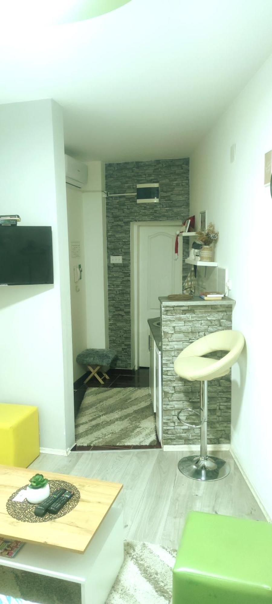 Zen Apartmani ズレニャニン エクステリア 写真
