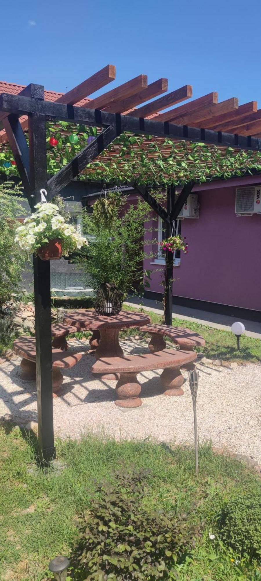 Zen Apartmani ズレニャニン エクステリア 写真